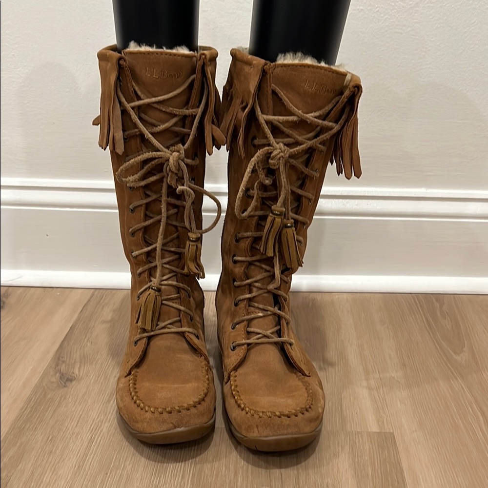 LL Bean Women's Brown Suede Moccasin Boots 7